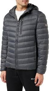 Cazadora Champion Legacy Outdoor: Estilo y Comodidad para Todos