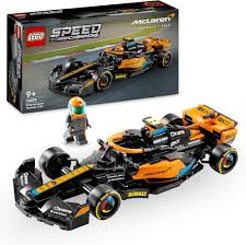 LEGO Champions Mercedes AMG Performance Pull Back - Velocidad y Diversión en Miniatura