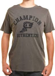 Camiseta Vintage Champion para Hombre - Estilo y Confort