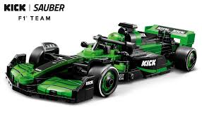 LEGO Champions Minifigura Coleccionable 77247 - ¡Tu piloto de F1 Aston Martin!