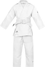 Judogi Adidas Champion: El Kimono de Artes Marciales Ideal