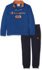 Chándal Champion para Niños: Comodidad y Estilo en Cada Movimiento
