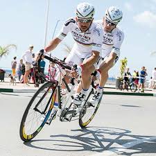 Tiendas de Ropa y Accesorios para Campeones del Ciclismo