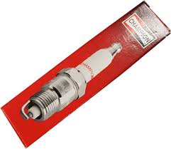 Bujía Champion RA 11 404 CJ7Y - Rendimiento Superior para Tu Moto